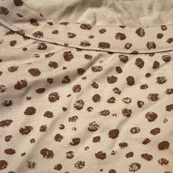 Democracy Beige and Rose Gold t-shirt with cute cinches at shoulder sleeve 2XL - Picture 4 of 6